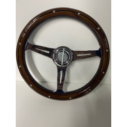 UNIVERSAL 6 HOLE WOOD STEERING WHEEL WITH 3 SPOKE CHROME CENTER WITH RIVETS